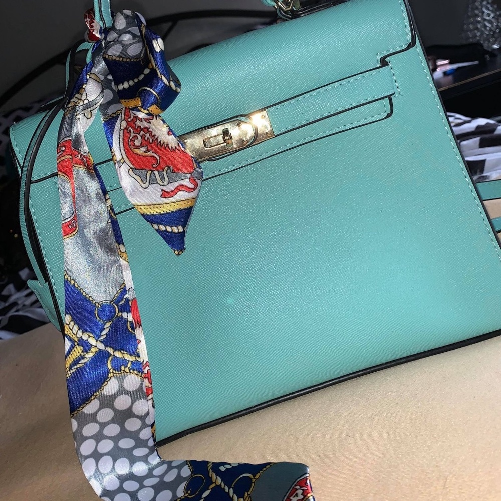 Mint medium handbag